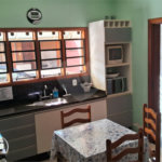 Sobrado à venda com 4 quartos, sendo 2 suítes, em Jardim Quisisana, Poços de Caldas, MG