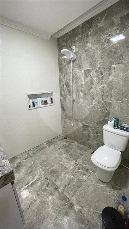Sobrado à venda com 4 quartos, sendo 2 suítes,  em Mogi Moderno, Mogi das Cruzes, SP