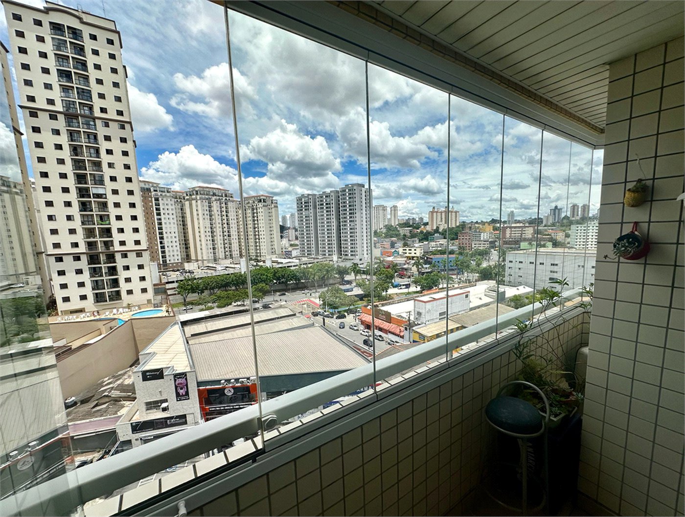 Apartamento à venda com 3 quartos, sendo 1 suíte,  em Baeta Neves, São Bernardo do Campo, SP