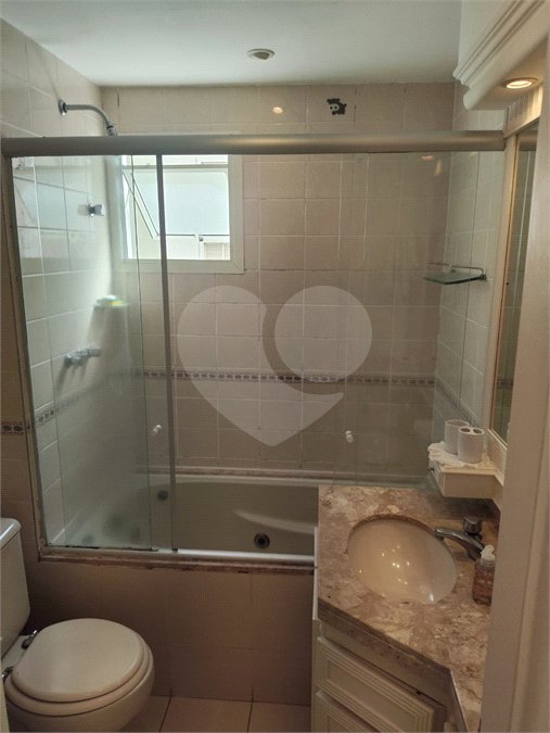 Apartamento à venda com 3 quartos, sendo 1 suíte, em Indianópolis, São Paulo, SP
