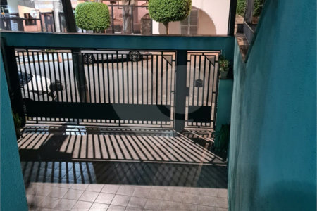 Sobrado à venda com 3 quartos, sendo 1 suíte, em Lar São Paulo, São Paulo, SP