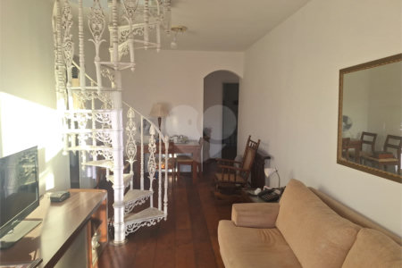 Cobertura à venda com 2 quartos, sendo 1 suíte, em Maracanã, Rio de Janeiro, RJ