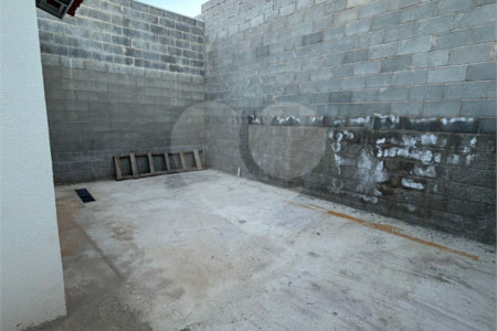 Casa à venda com 2 quartos no condomínio Residencial Parque Imperial, Sorocaba - SP