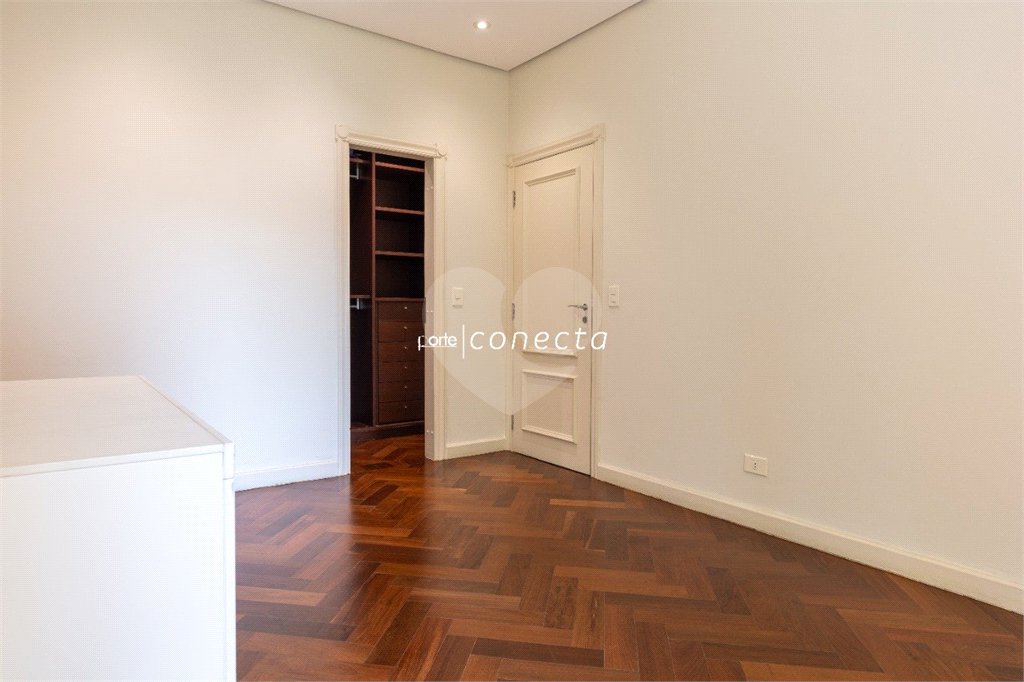 Apartamento à venda com 4 quartos, sendo 3 suítes, em Tatuapé, São Paulo, SP
