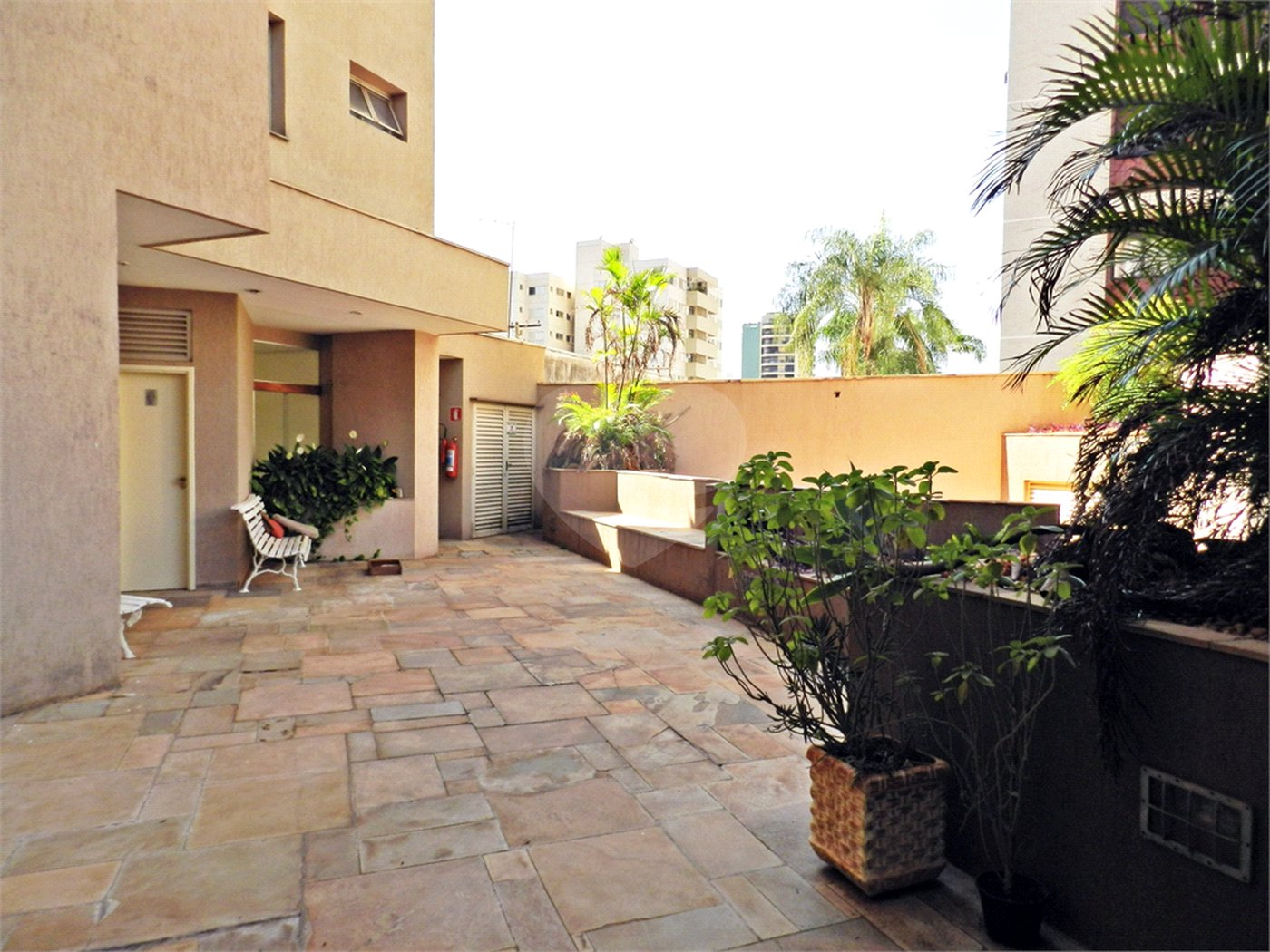 Apartamento à venda com 3 quartos, sendo 2 suítes, em Jardim Sumaré, Ribeirão Preto, SP