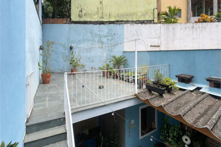 VENDE-SE SOBRADO - FREGUESIA DO Ó 181m² AC | 3 DORM (1 SUÍTE) | 4 BANHEIROS | 2 VAGAS | CHURRASQUEIRA E FORNO A LENHA | EDÍCULA