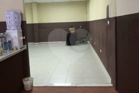 Salão comercial de 200m2 para locação na Mooca