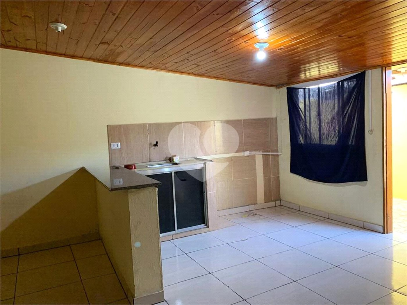 Casa à venda com 4 quartos em Jardim Roriz, Três Lagoas, MS
