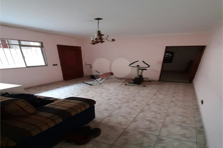 Casa à venda com 6 quartos em Jardim Santa Clara, Guarulhos, SP