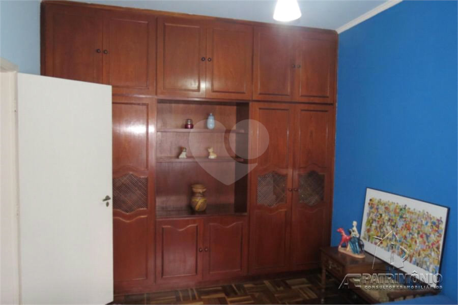Casa à venda com 5 quartos, sendo 1 suíte, em Portal das Acácias, Santana de Parnaíba, SP