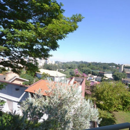 Sobrado à venda com 5 quartos, sendo 4 suítes,  em Jardim Panorama, São Paulo, SP
