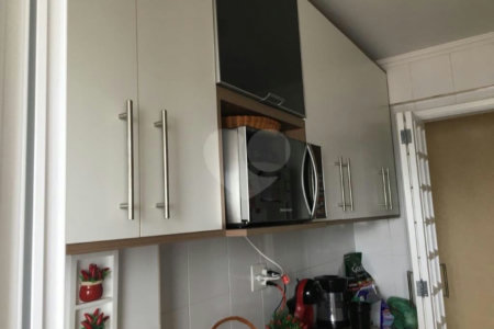 Apartamento à venda com 3 quartos, sendo 1 suíte, em Jardim Japão, São Paulo, SP