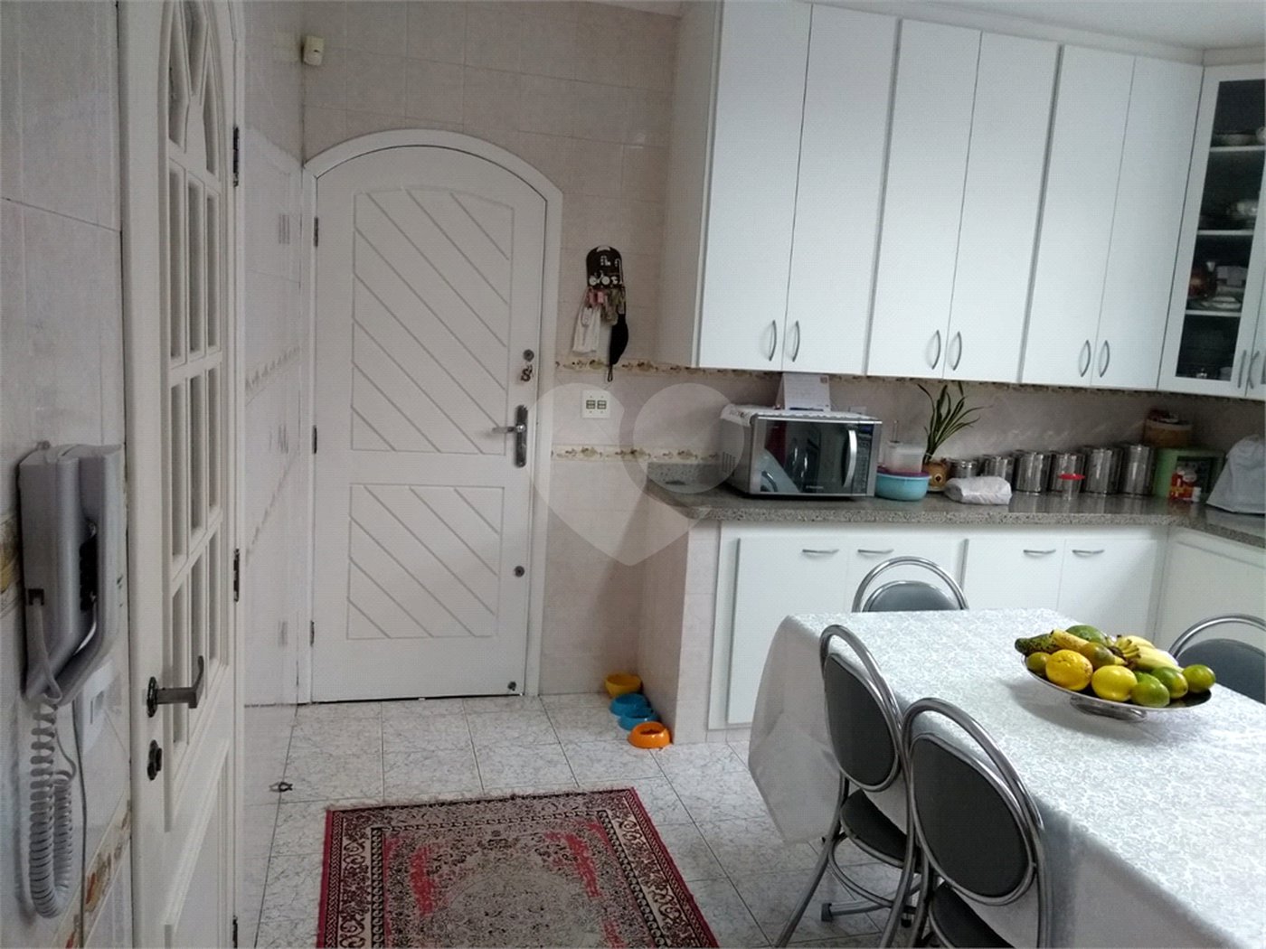 Sobrado à venda com 3 suítes em Jardim Realce, Suzano, SP