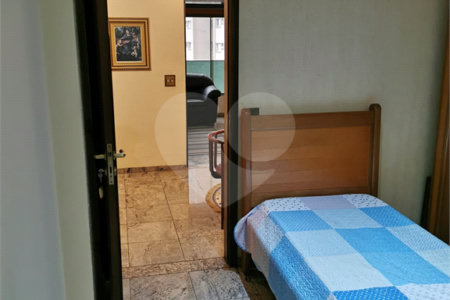 Cobertura à venda com 3 quartos em Vila Gumercindo, São Paulo, SP