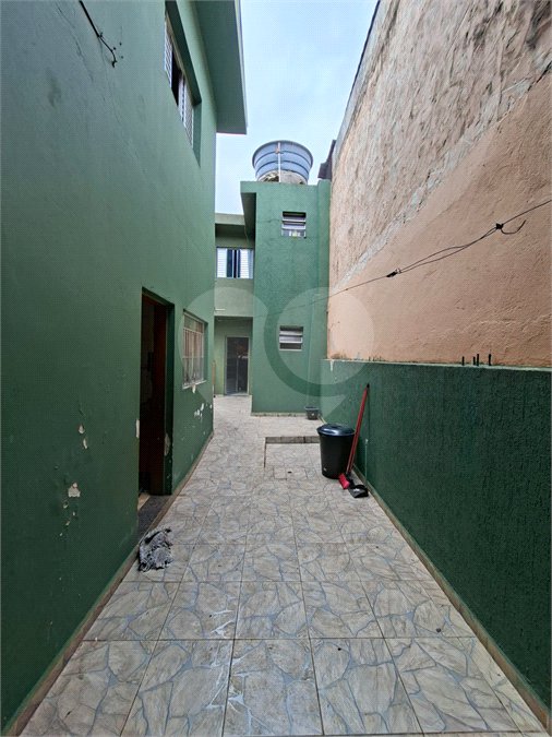 Casa à venda com 4 quartos, sendo 1 suíte,  em Vila Santa Maria, Guarulhos, SP