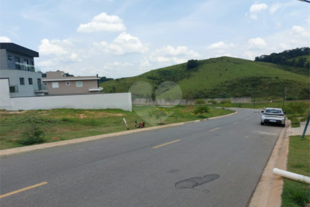 Terreno à venda no condomínio Residencial Arboretum, Vinhedo - SP