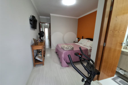 Sobrado à venda com 3 quartos, sendo 1 suíte, em Parque Vitória, São Paulo, SP