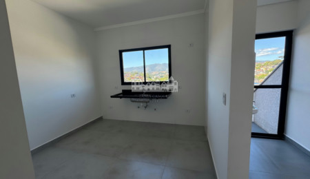 Casa à Venda no Jardim Imperial – Vista para a Pedra Grande, Atibaia/SP
