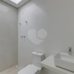 Casa à venda com 4 suítes no condomínio Garda, São Paulo - SP
