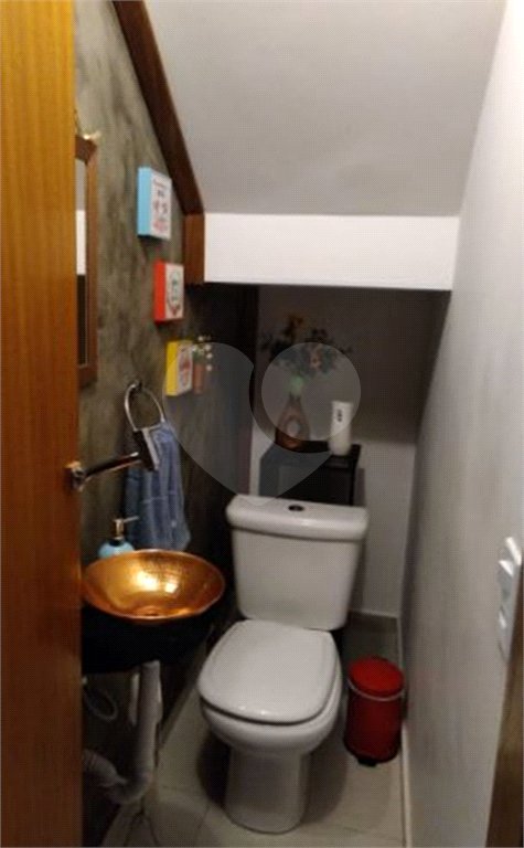 Sobrado à venda com 3 quartos, sendo 2 suítes,  em Sapopemba, São Paulo, SP