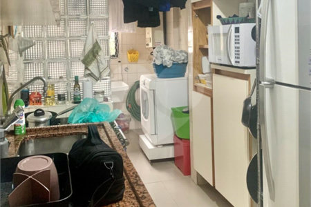 Apartamento à venda com 2 quartos, sendo 1 suíte,  em Real Parque, São Paulo, SP