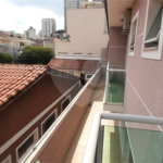 Casa à venda com 3 quartos, sendo 2 suítes, no condomínio Mário Araújo, São Paulo - SP