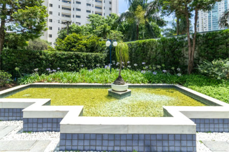 Apartamento à venda com 4 quartos, sendo 3 suítes, em Brooklin Paulista, São Paulo, SP