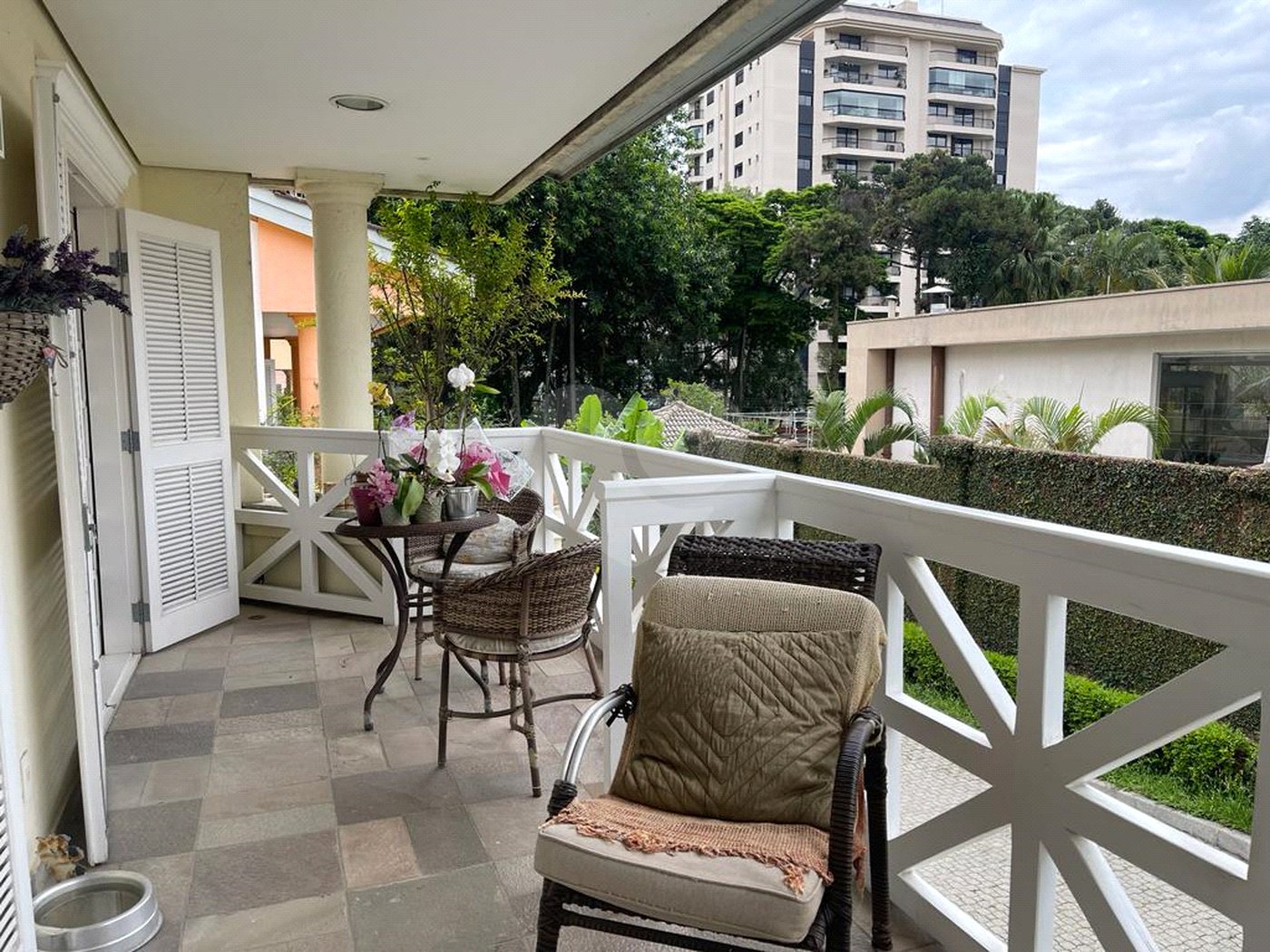 Casa à venda com 4 suítes no condomínio Conjunto Residencial São Benedito, São Paulo - SP
