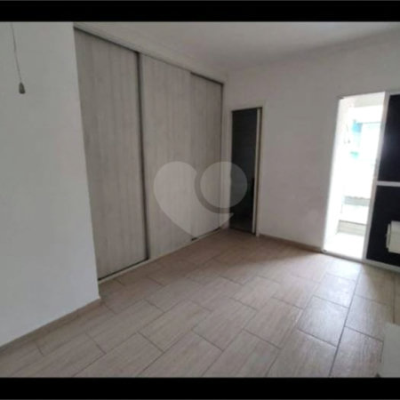 Casa à venda com 3 quartos, sendo 1 suíte, em Itaquera, São Paulo, SP