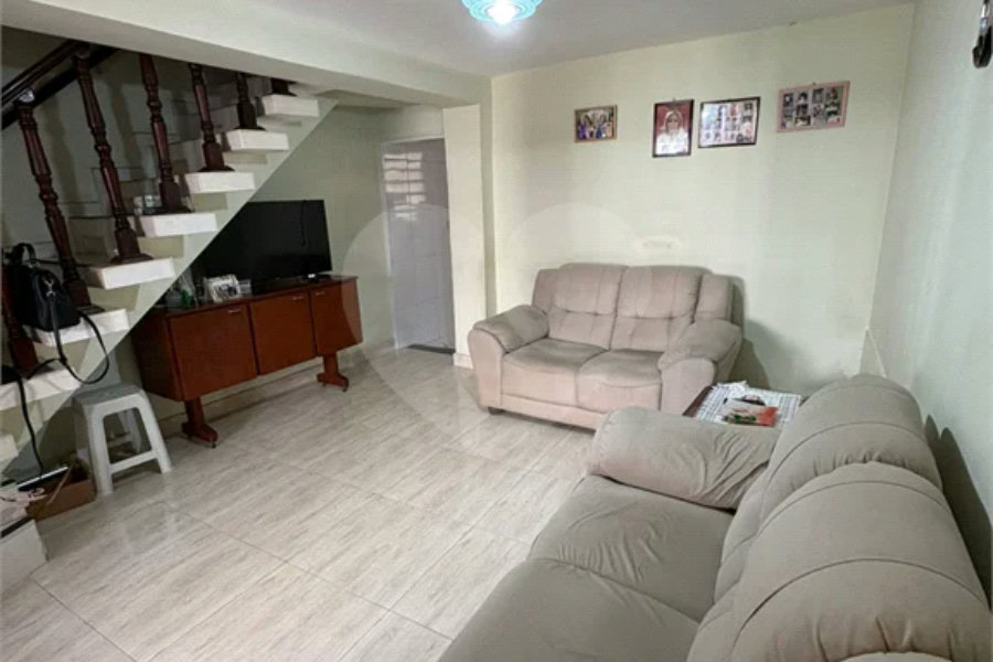 Casa à venda com 2 quartos, sendo 1 suíte, em Tremembé, São Paulo, SP