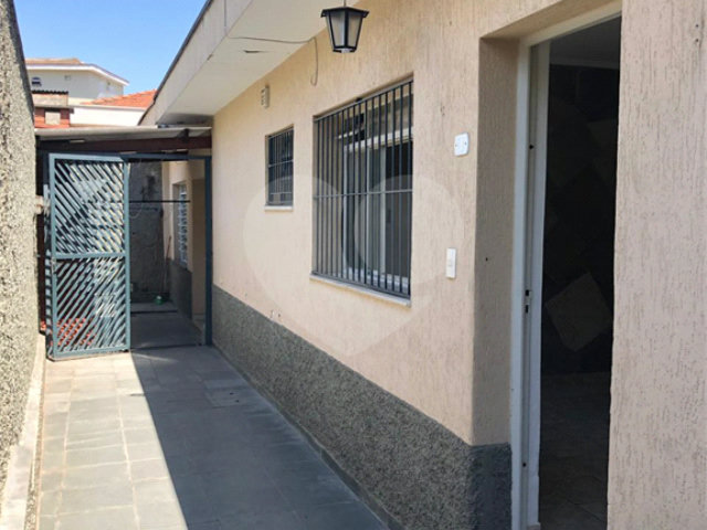 Casa à venda com 4 quartos, sendo 1 suíte,  em Parada Inglesa, São Paulo, SP