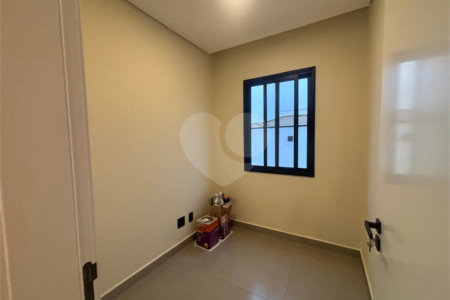 Casa à venda com 3 suítes no condomínio Residencial Chácara Ondina, Sorocaba - SP