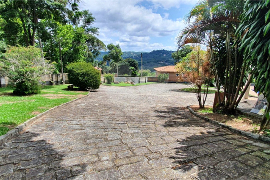 Chácara à venda com 2 quartos em Luiz Fagundes, Mairiporã, SP