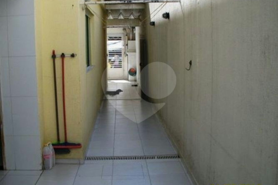 Sobrado à venda com 3 quartos, sendo 1 suíte, em Tremembé, São Paulo, SP