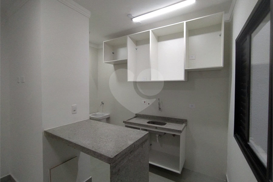 Apartamento para alugar com 1 quarto em Parque Peruche, São Paulo, SP