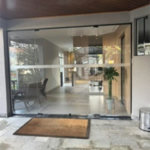 Apartamento à venda com 3 quartos, sendo 1 suíte,  em Jardim das Acácias, São Paulo, SP