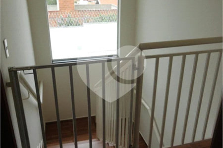 Casa de Vila à venda com 3 suítes em João Xxiii, Vinhedo, SP