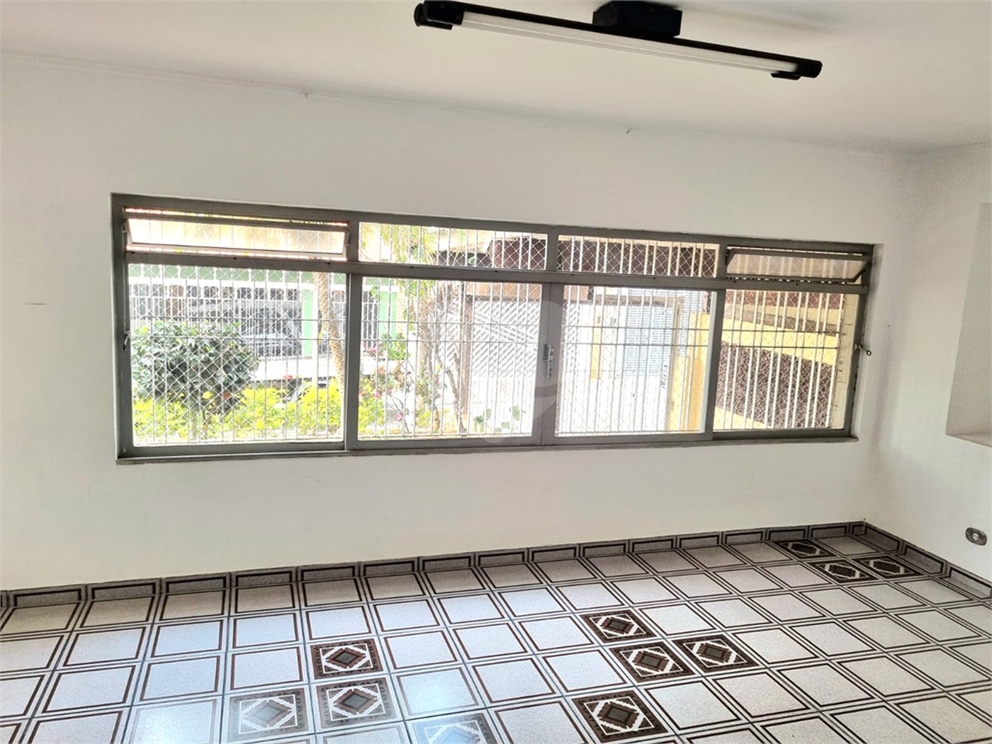 Casa à venda com 3 quartos, sendo 1 suíte, em Santana, São Paulo, SP