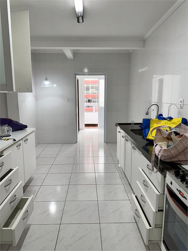 Apartamento Residencial à venda, Itararé, São Vicente - AP0804.