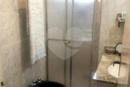 Sobrado à venda com 4 quartos, sendo 2 suítes, em Jardim Campo Limpo, São Paulo, SP