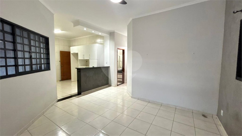Casa à venda com 3 quartos, sendo 1 suíte,  em Ipê, Três Lagoas, MS