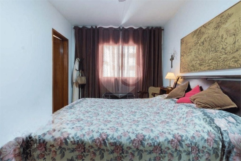 Apartamento à venda com 3 quartos, sendo 1 suíte,  em Vila Andrade, São Paulo, SP
