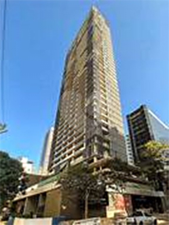 Apartamento à venda com 3 suítes em Pinheiros, São Paulo, SP