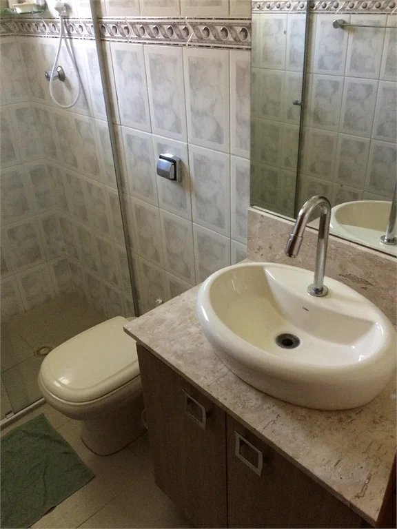 Sobrado à venda com 2 quartos, sendo 1 suíte,  em Lar São Paulo, São Paulo, SP