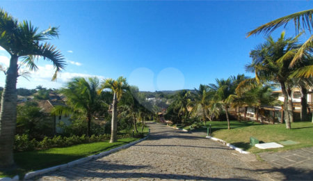 Casa em condomínio à venda com 4 quartos, sendo 3 suítes,  em Geribá, Armação dos Búzios, RJ