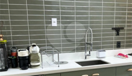 Apartamento à venda com 3 quartos, sendo 1 suíte, em Parque São Jorge, São Paulo, SP