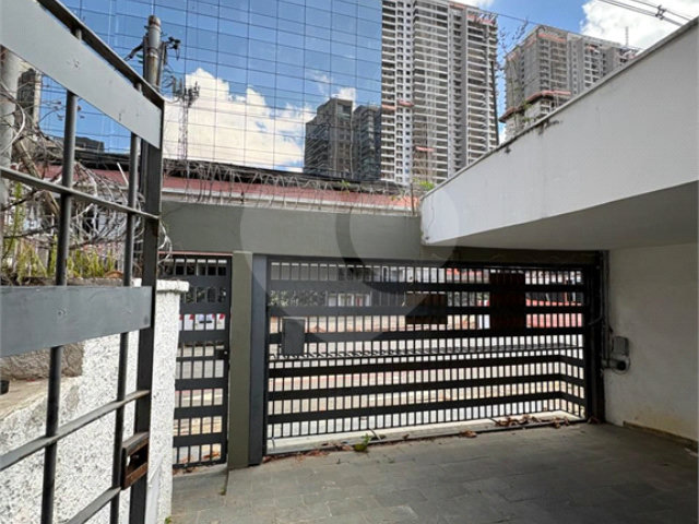 Casa para alugar com 4 quartos em Brooklin, São Paulo, SP