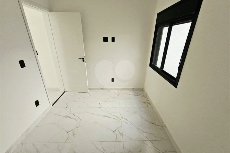 Sobrado à venda com 3 quartos, sendo 2 suítes, em Vila Guilherme, São Paulo, SP