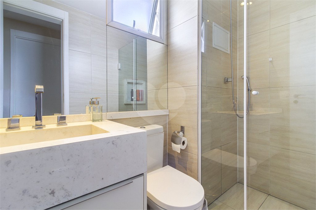 Apartamento à venda com 3 quartos, sendo 1 suíte,  em Jardim Vazani, São Paulo, SP