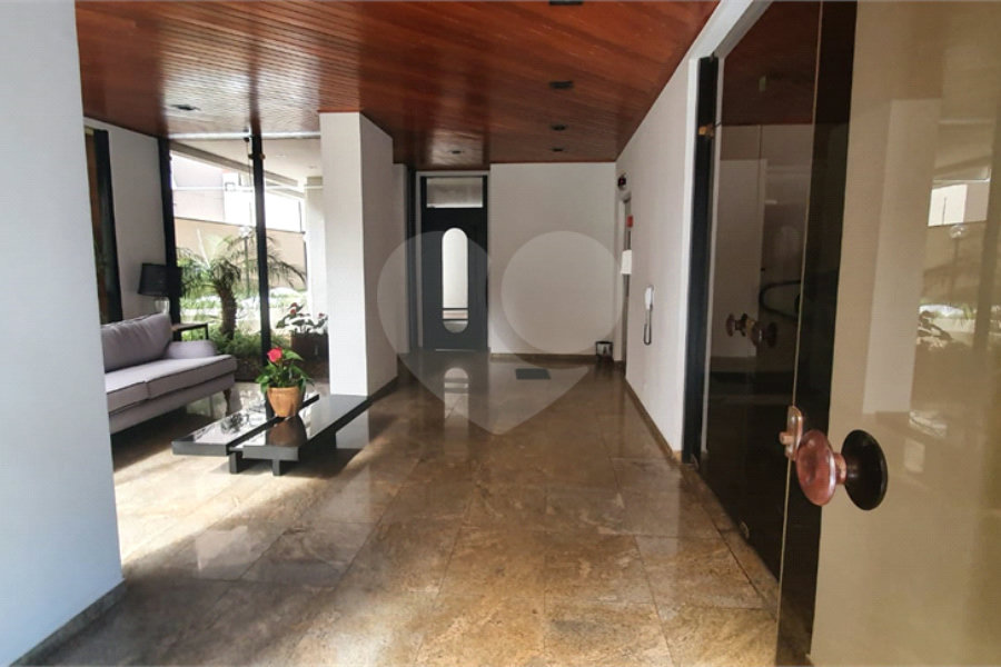 Apartamento à venda com 4 quartos, sendo 3 suítes,  em Perdizes, São Paulo, SP